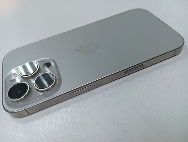 Apple iphone 16 pro 128gb Код:01-201035871. Зображення 5