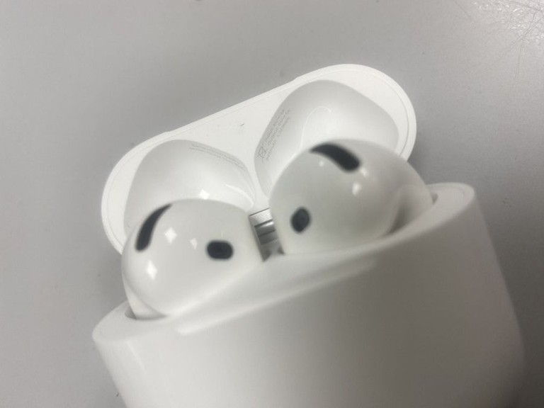 Оголошення Apple airpods 4 Б/У