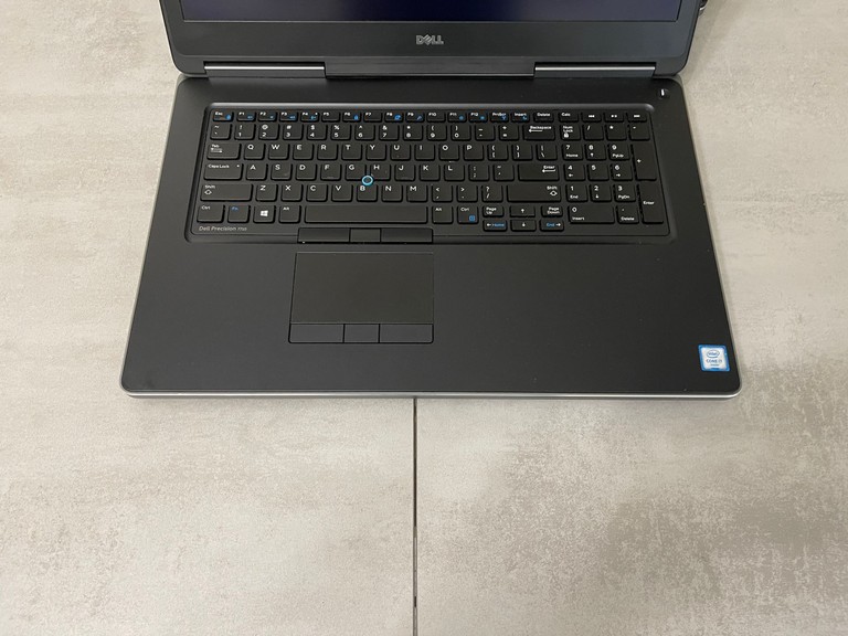 Dell Precision 7710, 17.3" Код:null. Изображение 4