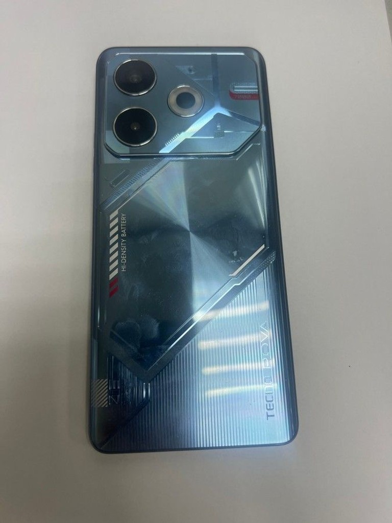 Оголошення Tecno pova 6 neo li6 8/256gb Б/У