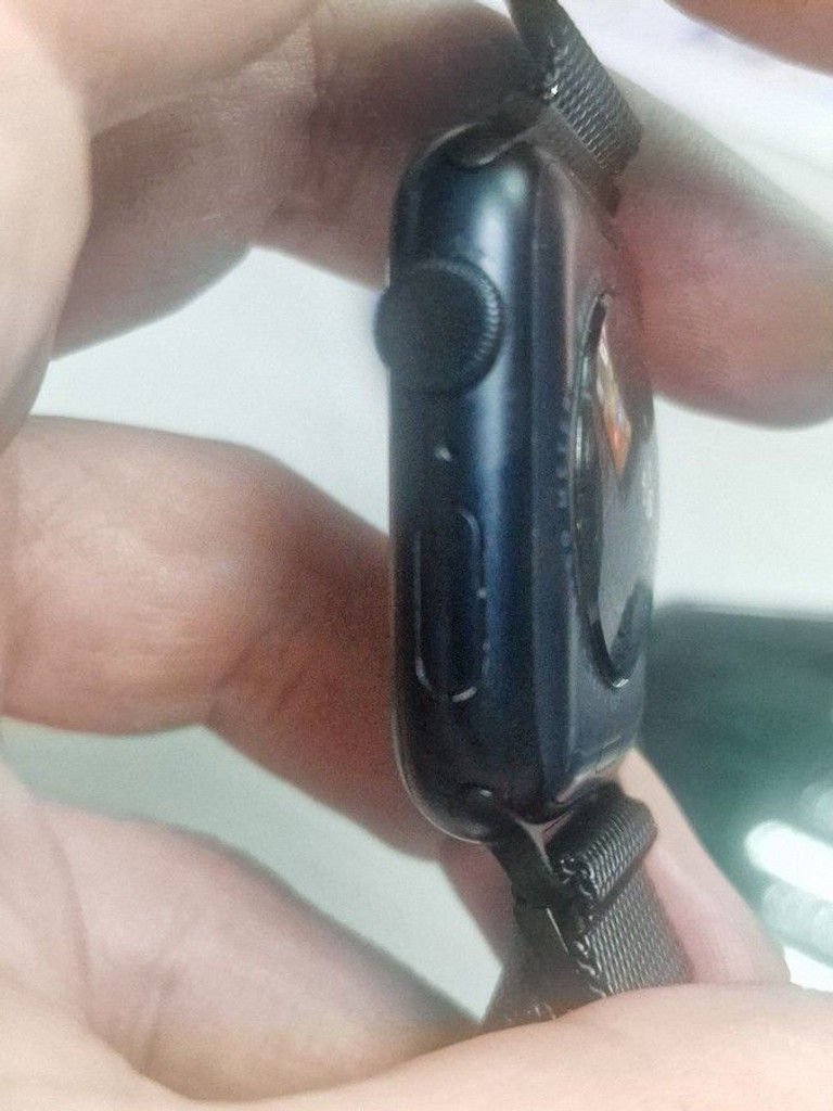 Дешево Apple watch se 2 gps 44mm aluminium case з ломбарду