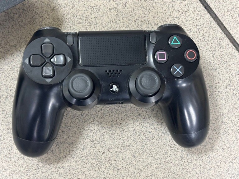 Дешево Sony playstation 4 slim 500gb з ломбарду