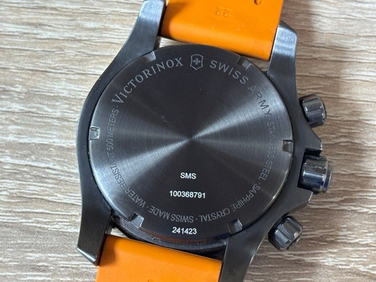 Дешево Victorinox v241423 з ломбарду