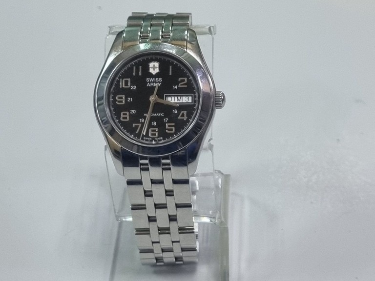 Купить Victorinox swiss army 24052 Б/У