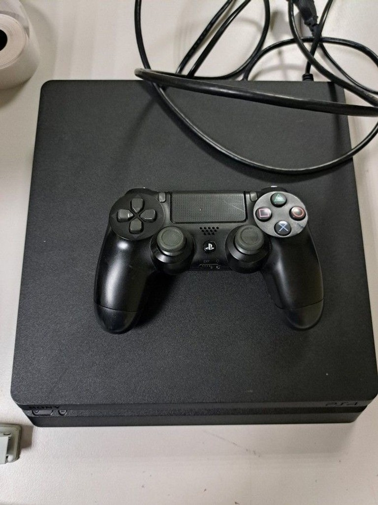 Оголошення Sony playstation 4 slim 500gb Б/У