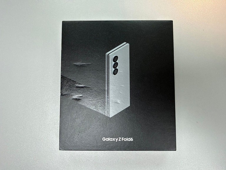 Оголошення Samsung galaxy fold6 12/512gb Б/У