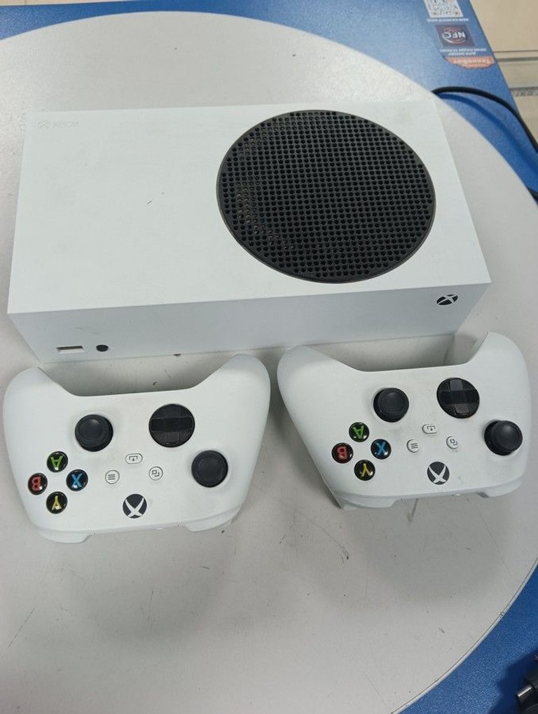 Купити Microsoft xbox series s 512gb Б/У