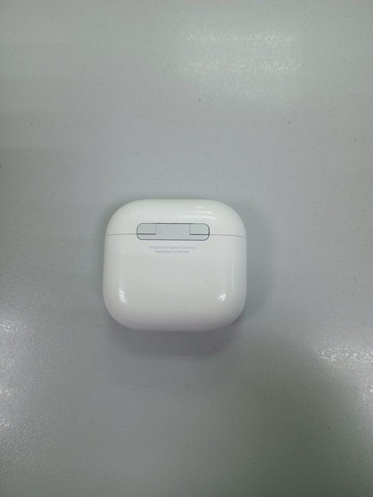 Купити Apple airpods 4 Б/У