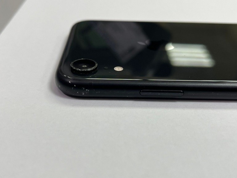 Apple iphone xr 64gb Код:01-201160269. Изображение 5