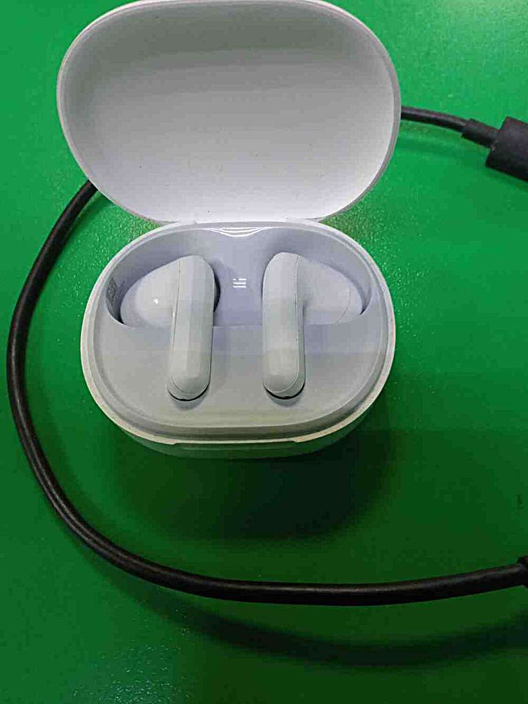 Дешиво Xiaomi Redmi Buds 4 Lite White (BHR6919GL) с ломбарда