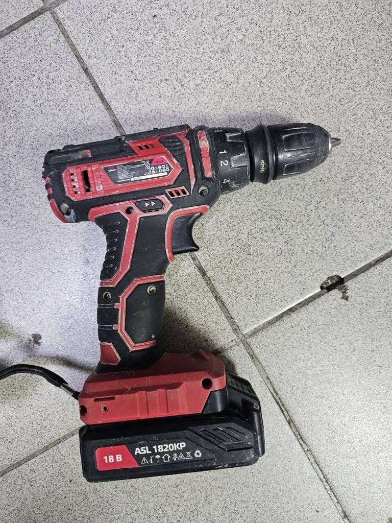 Оголошення Vitals au 18/2kp qc Б/У