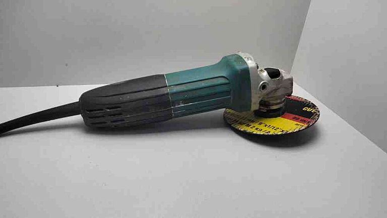 Купить Makita GA5030X1 Б/У