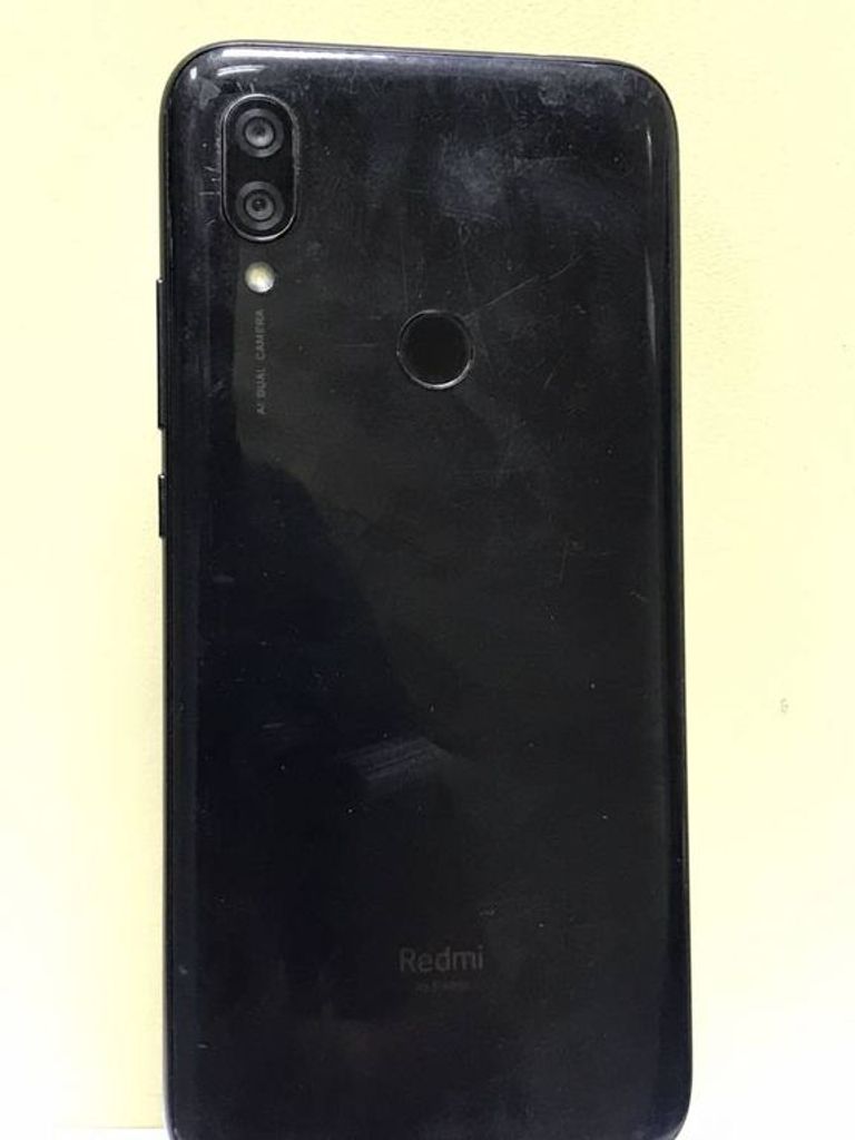 Объявление Xiaomi Redmi 7 2/16GB Blue Б/У