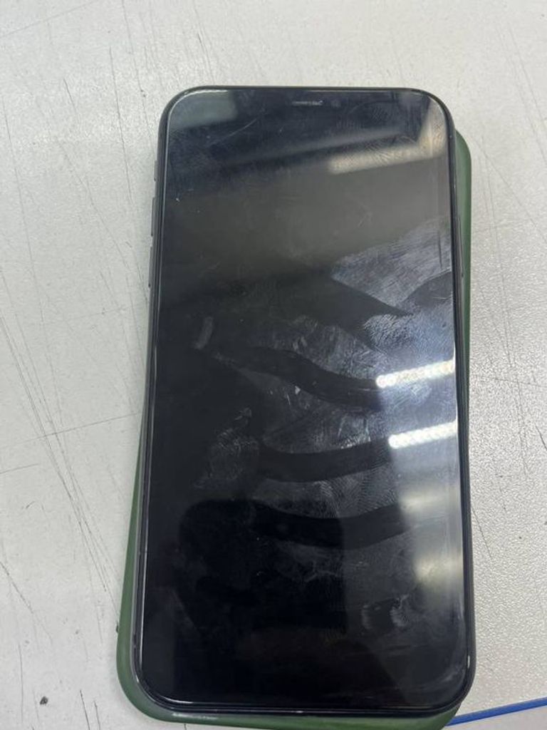 Розпродаж Apple iphone 11 64gb, продавець Техноскарб
