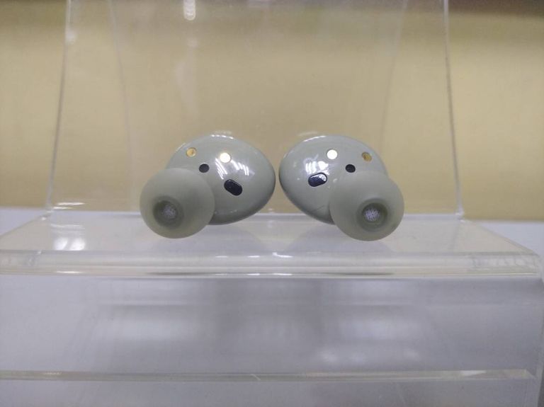 Samsung galaxy buds2