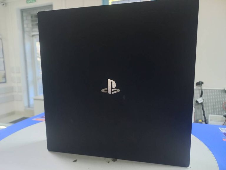 Sony playstation 4 pro 1tb