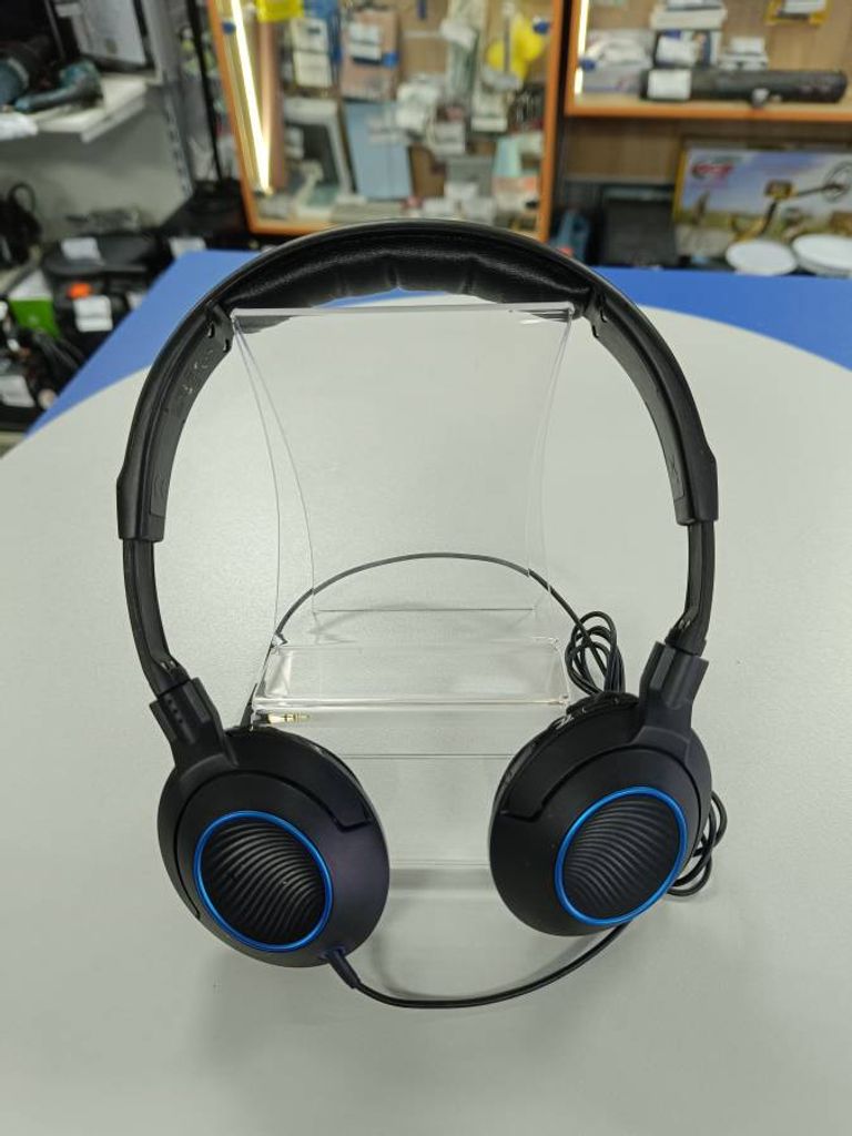 Sennheiser HD 221