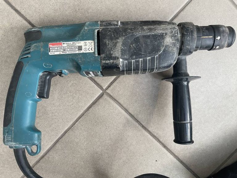 Makita hr 2450t