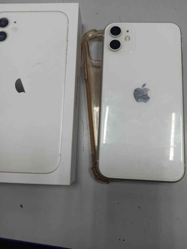 Дешево Apple iphone 11 64gb з ломбарду