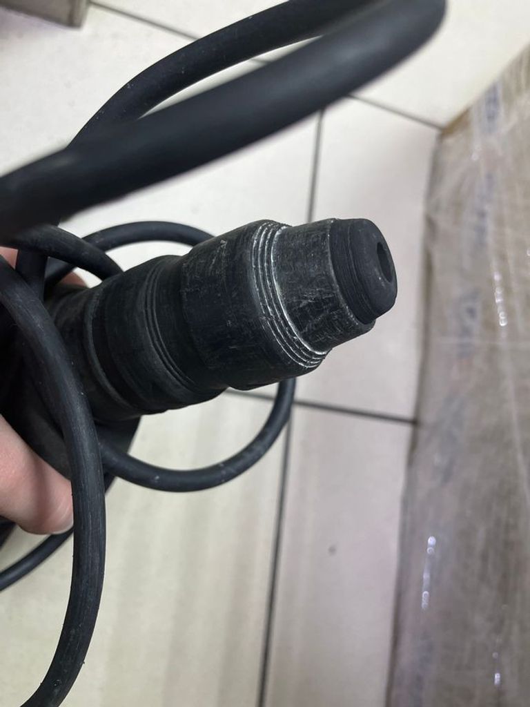 Дешиво Dnipro-M rh-100q с ломбарда