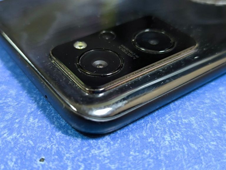 Дешиво Realme 9i 4/64gb с ломбарда