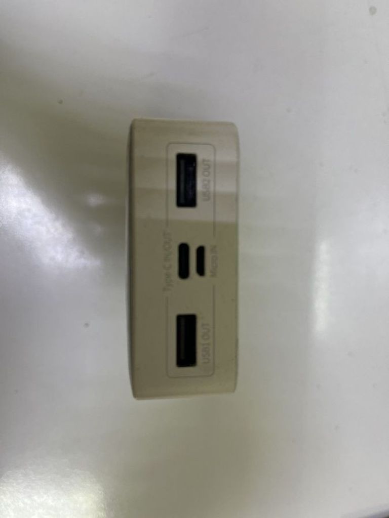 Дешиво Baseus ppbd20 15w с ломбарда