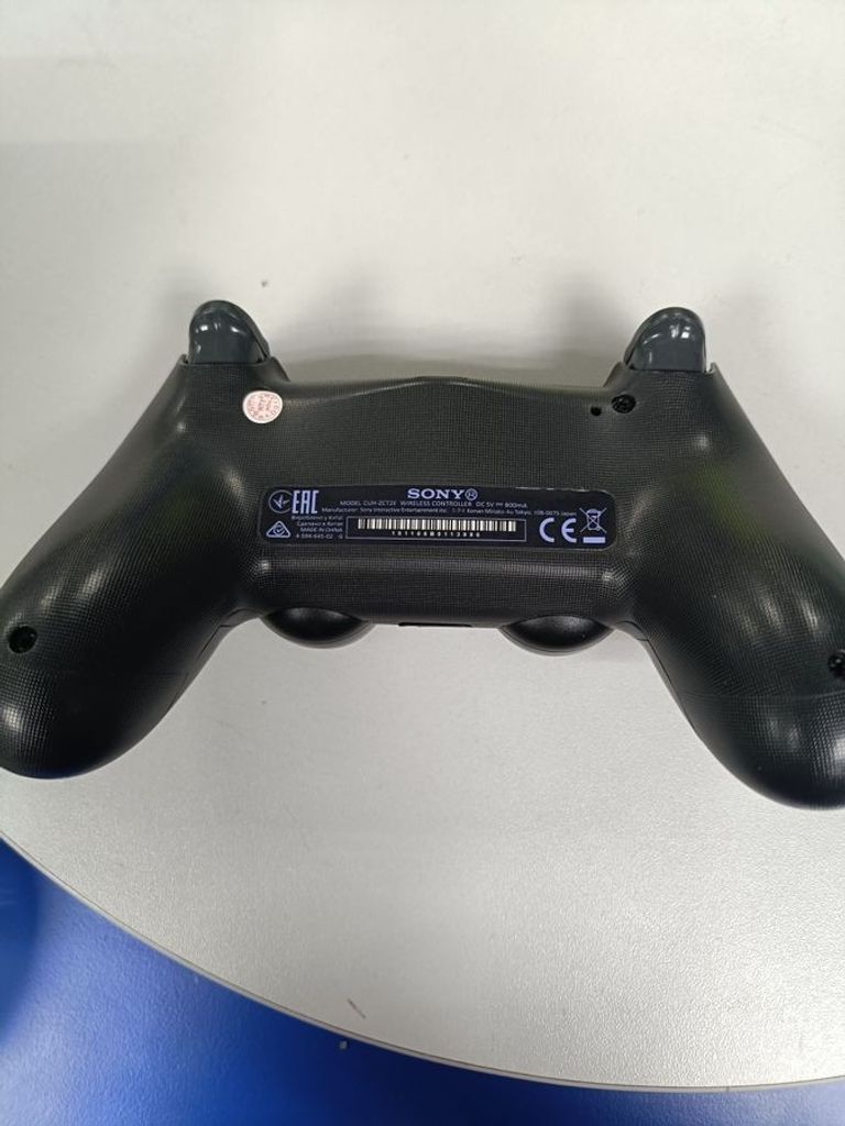Объявление Sony dualshock 4 v2 Б/У