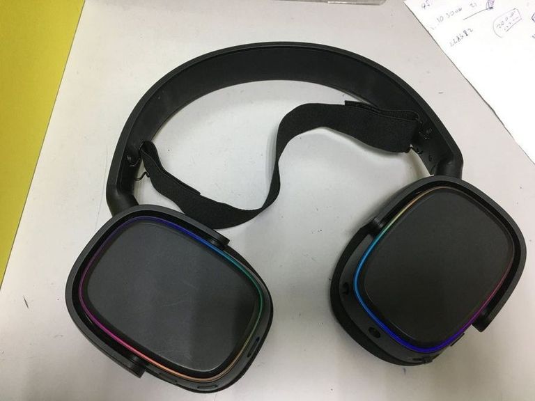 Купити Hator phoenix wireless rgb tri-mode Б/У