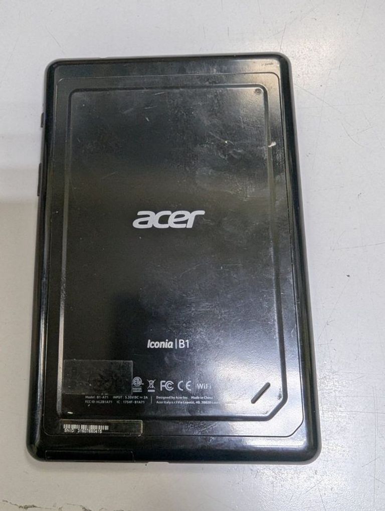 Дешиво Acer iconia tab b1-a71 8gb с ломбарда