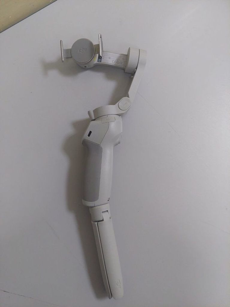 Купить DJI Osmo Mobile 4 (CP.OS.00000108.01) Б/У