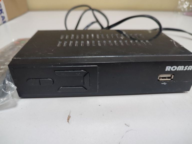 Дешево Romsat T8030HD з ломбарду