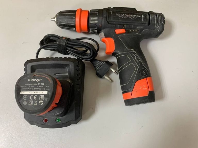 Купити Dnipro-M cd-12q 2акб зп Б/У