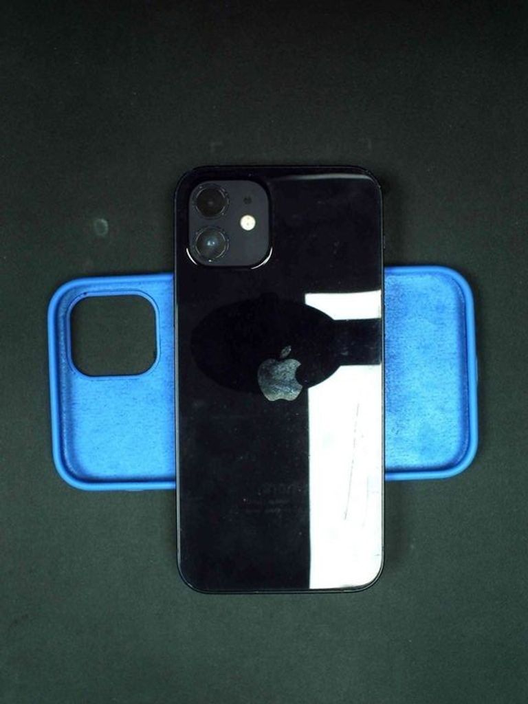 Оголошення Apple iPhone 12 64GB (PRODUCT)RED Б/У