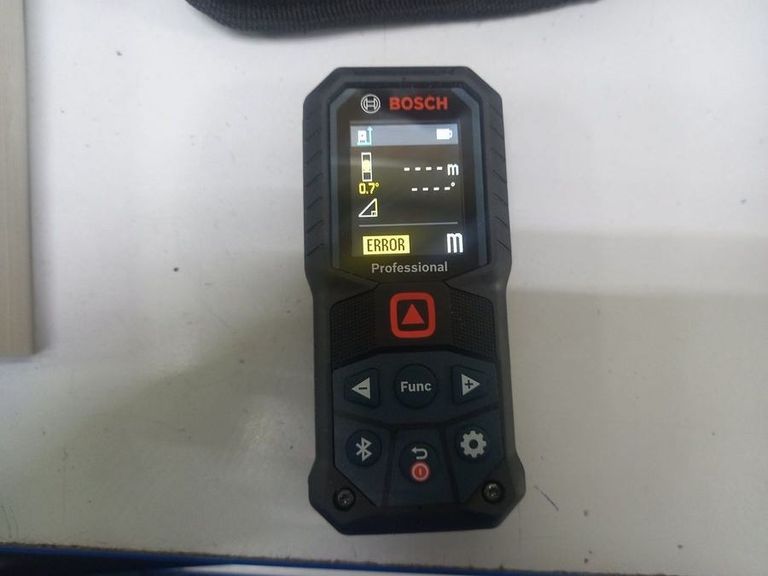 Дешево Bosch GLM 50-27 C Professional (0601072T00) з ломбарду