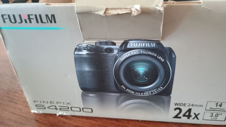 Fujifilm S4200 Код:null. Зображення 5