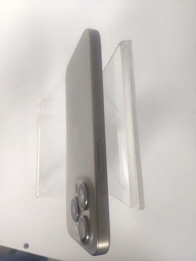 Apple iphone 15 pro 256gb Код:01-200631773. Зображення 8