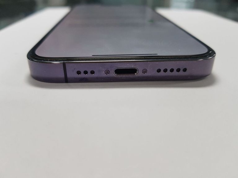 Распродажа Apple iPhone 14 Pro 128GB Space Black (MPXV3), продавец Техноскарб