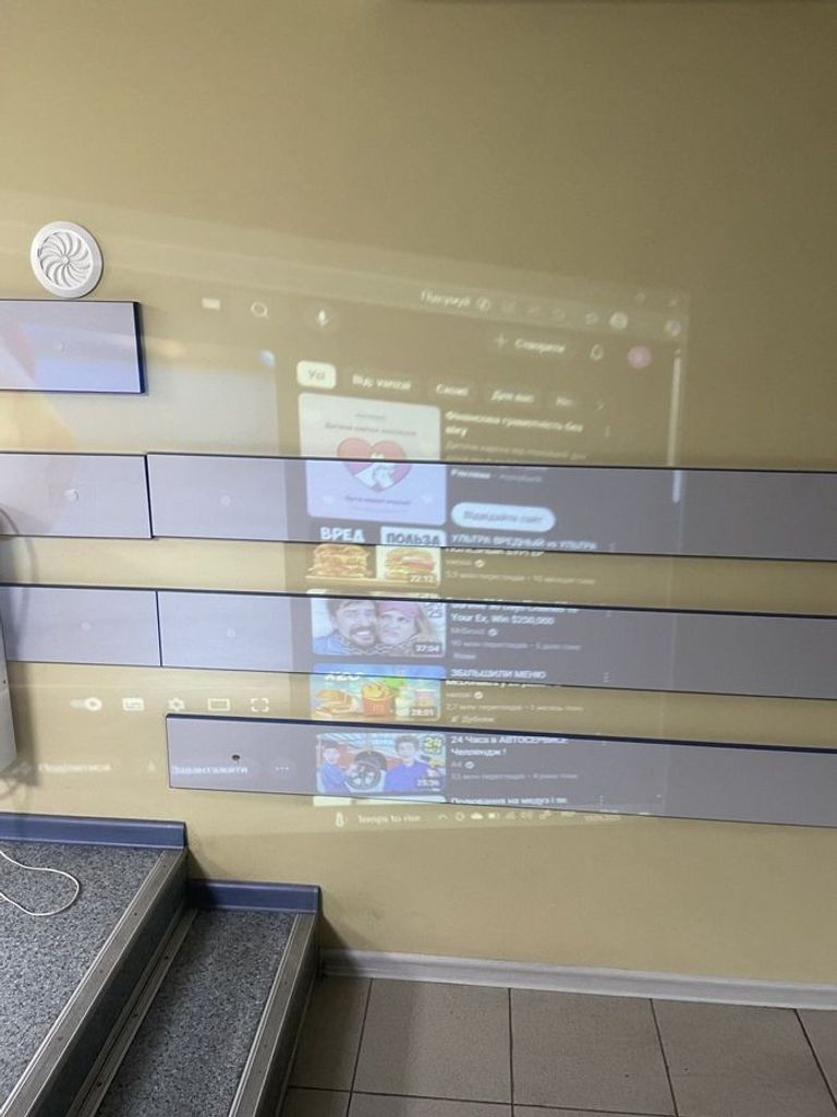 Купити Everycom m9 Б/У