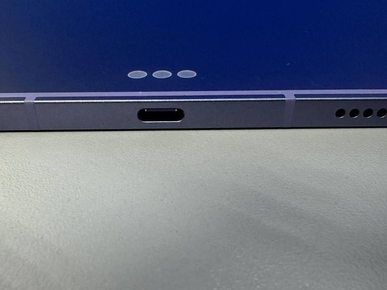 Apple iPad Air 2022 Wi-Fi + 5G 256GB Space Gray (MM713, MM7E3) Код:01-200765484. Изображение 10