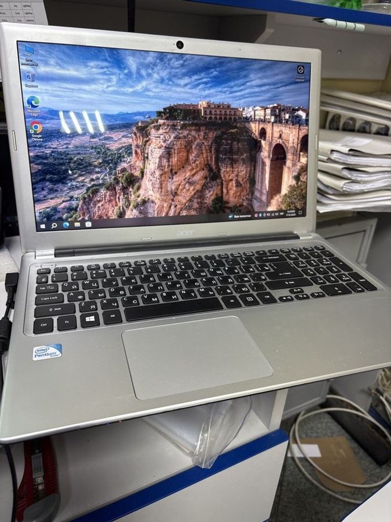 Купить Acer 15/pentium 997 ddr3/6gb ddr3/hdd *відсутній/ssd 120 gb/*інтегрована Б/У