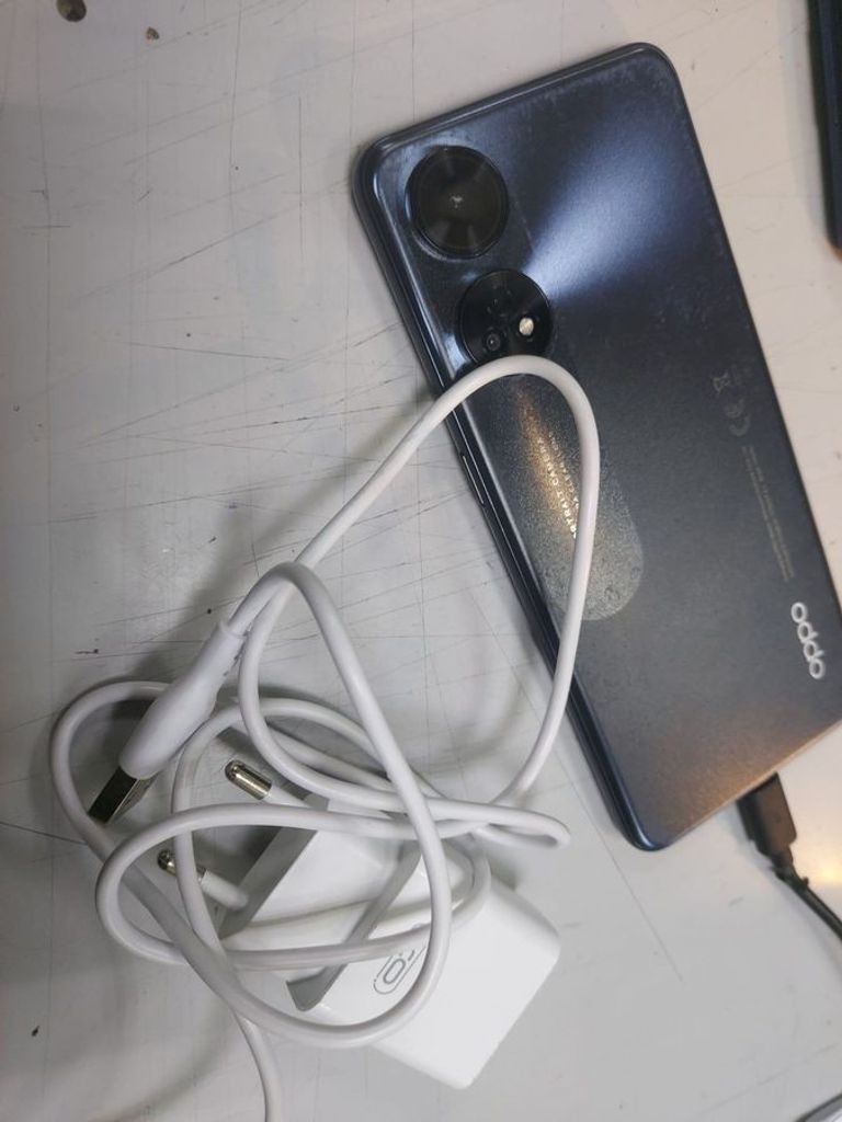 Оголошення Oppo reno8 t 8/128gb Б/У