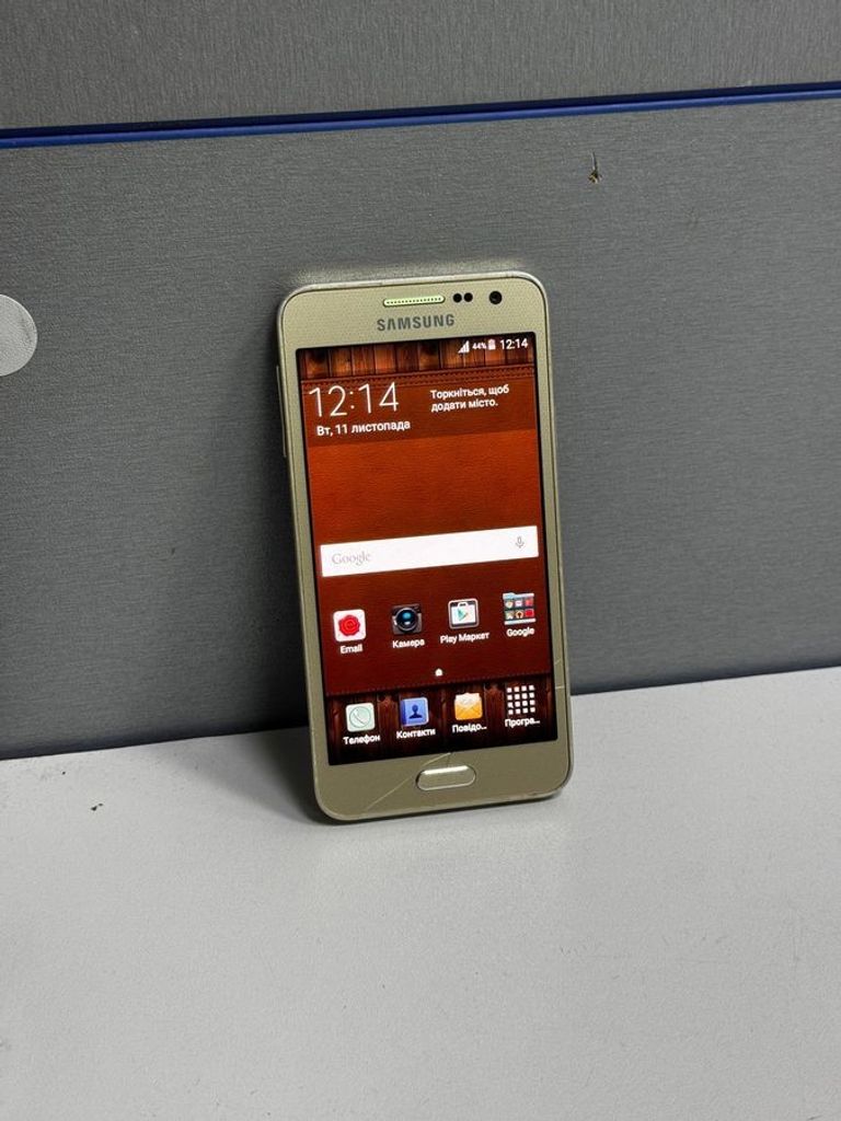 Дешево Samsung galaxy a3 з ломбарду