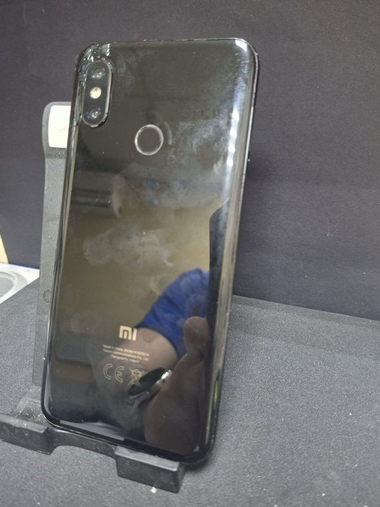 Розпродаж Xiaomi Mi 8 6/64GB Black, продавець Техноскарб