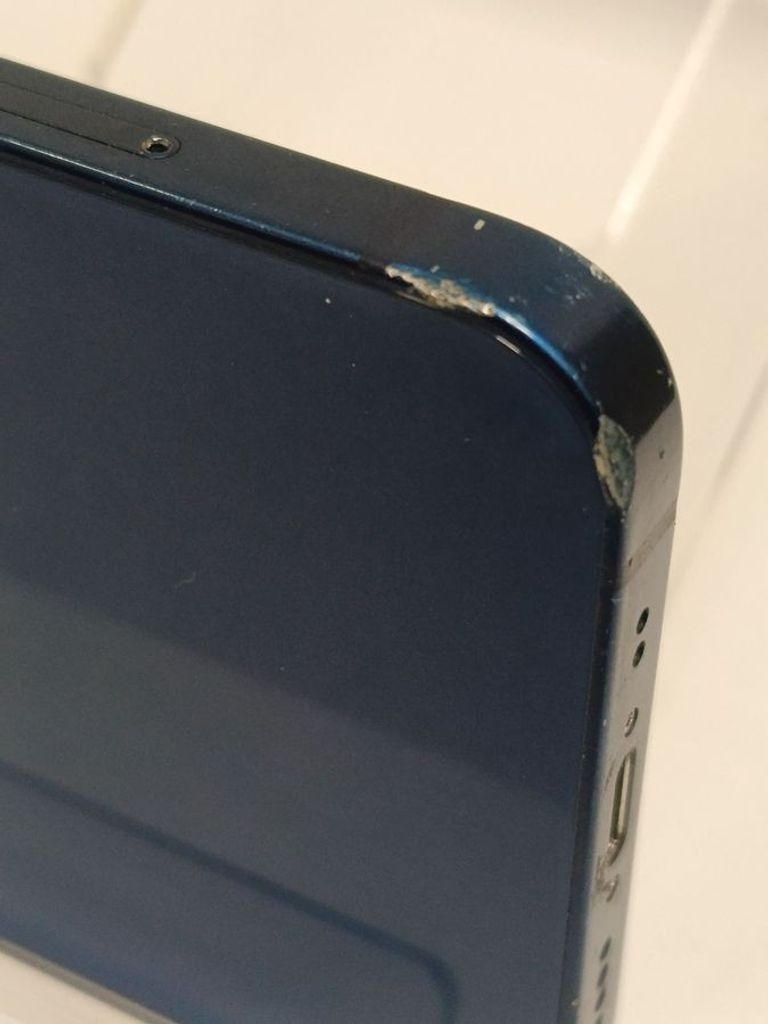 Apple iPhone 12 mini 64GB (PRODUCT)RED Код:01-200803268. Изображение 8