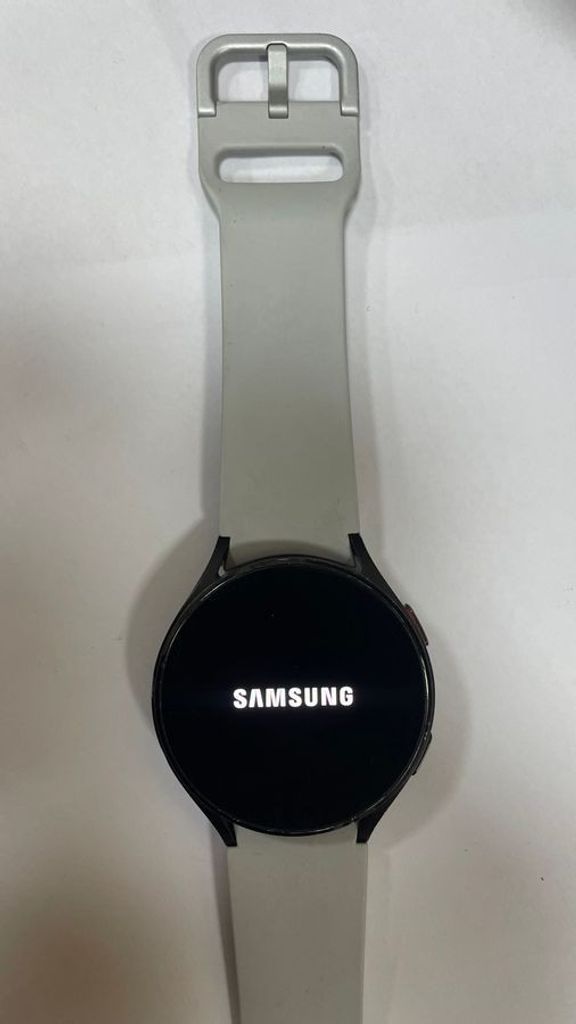 Samsung galaxy watch4 44mm Код:01-200777376. Изображение 11