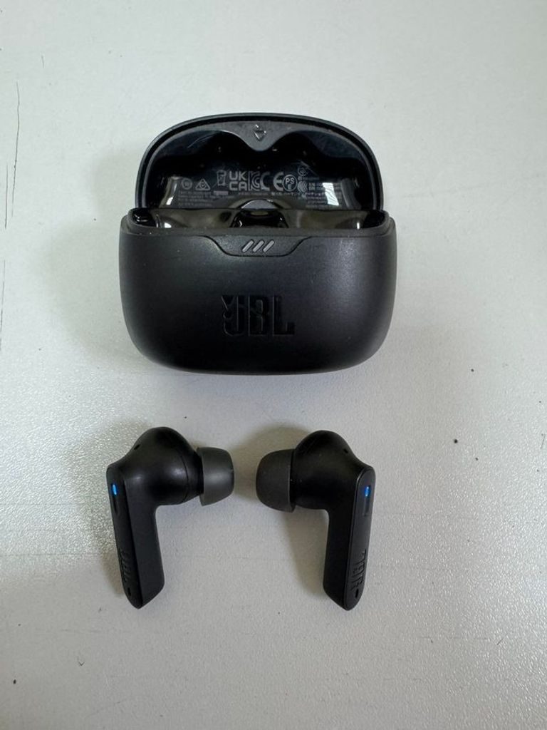 Купить Jbl tune beam Б/У