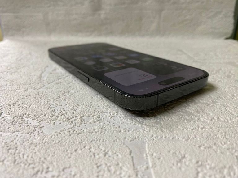 Apple iphone 14 pro 256gb Код:01-200815447. Изображение 5