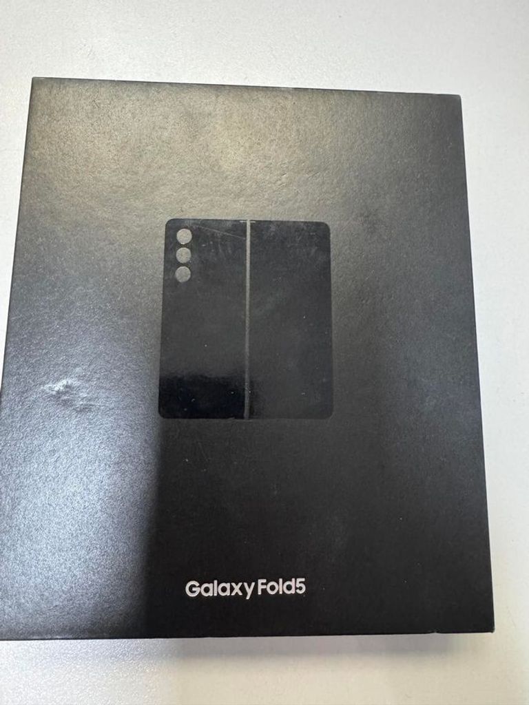 Купити Samsung galaxy fold5 12/512gb Б/У