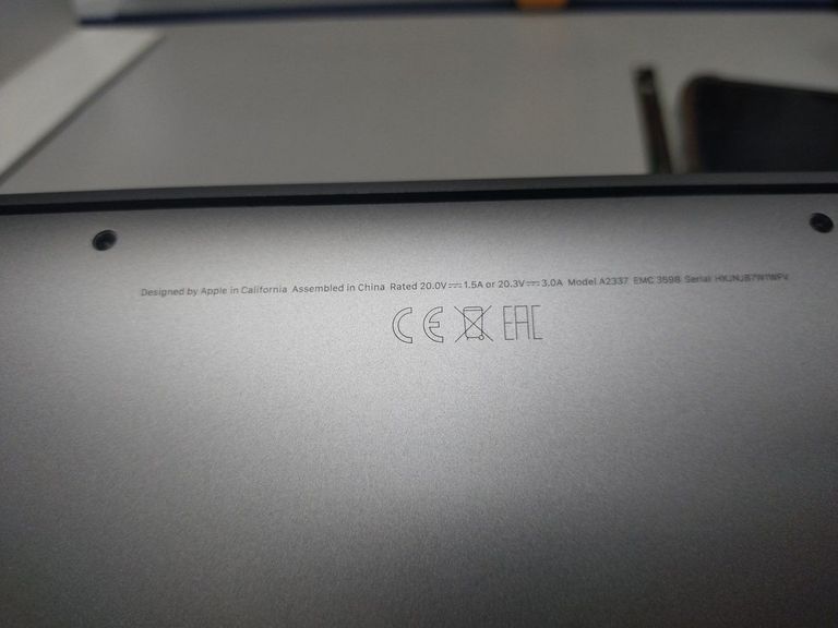 Дешиво Apple MacBook Air 13'' Late 2020 с ломбарда