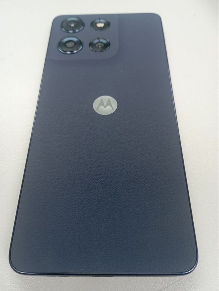 Оголошення Motorola moto g86 5g 8/256gb Б/У